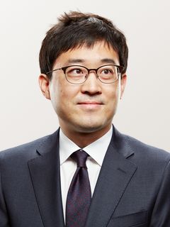 Yoonhee Kim
