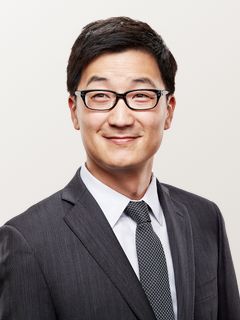 Jinwoo Kim